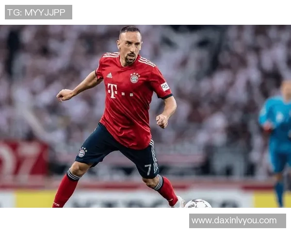 《足球世界中那些名字首字母为特的传奇球星及其精彩瞬间》 《足球世界中那些名字首字母为特的传奇球星及其精彩瞬间》