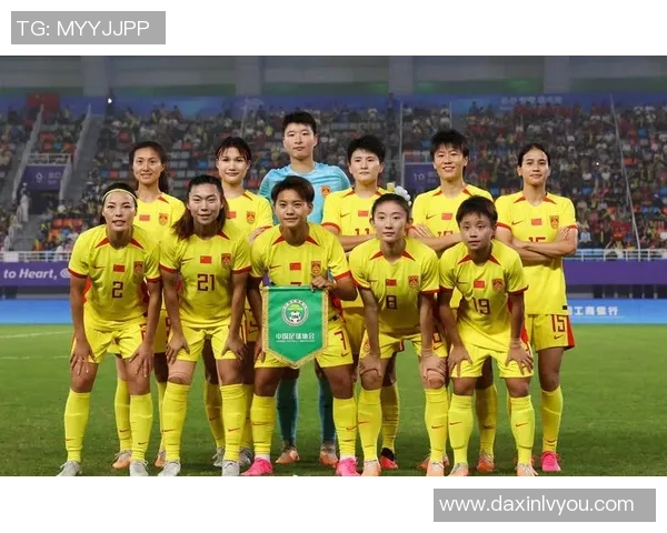 中国女足球员深度解析：盘点中国足球男队员的亮点与潜力