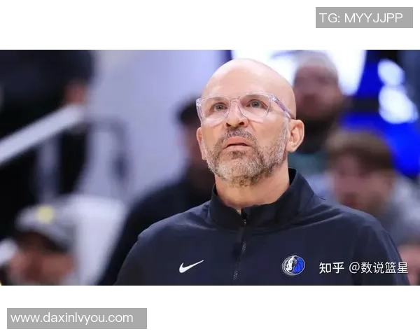 从球星到教练的蜕变之路 足球巨星如何成为顶级教练