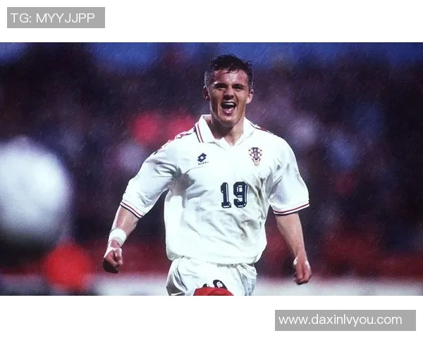 克罗地亚足球传奇球星回顾:从黄金一代到后起之秀的崛起