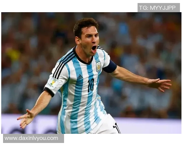 球星亲述成长之路与赛场心路历程 独家采访揭秘足球背后的故事